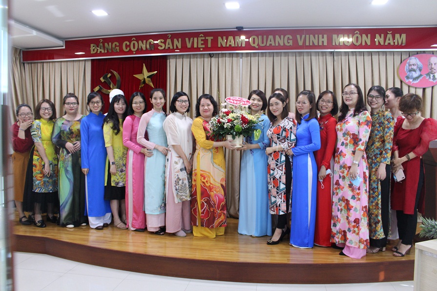 VietinBank AMC tổ chức Lễ kỷ niệm 111 năm Quốc tế Phụ nữ 8/3